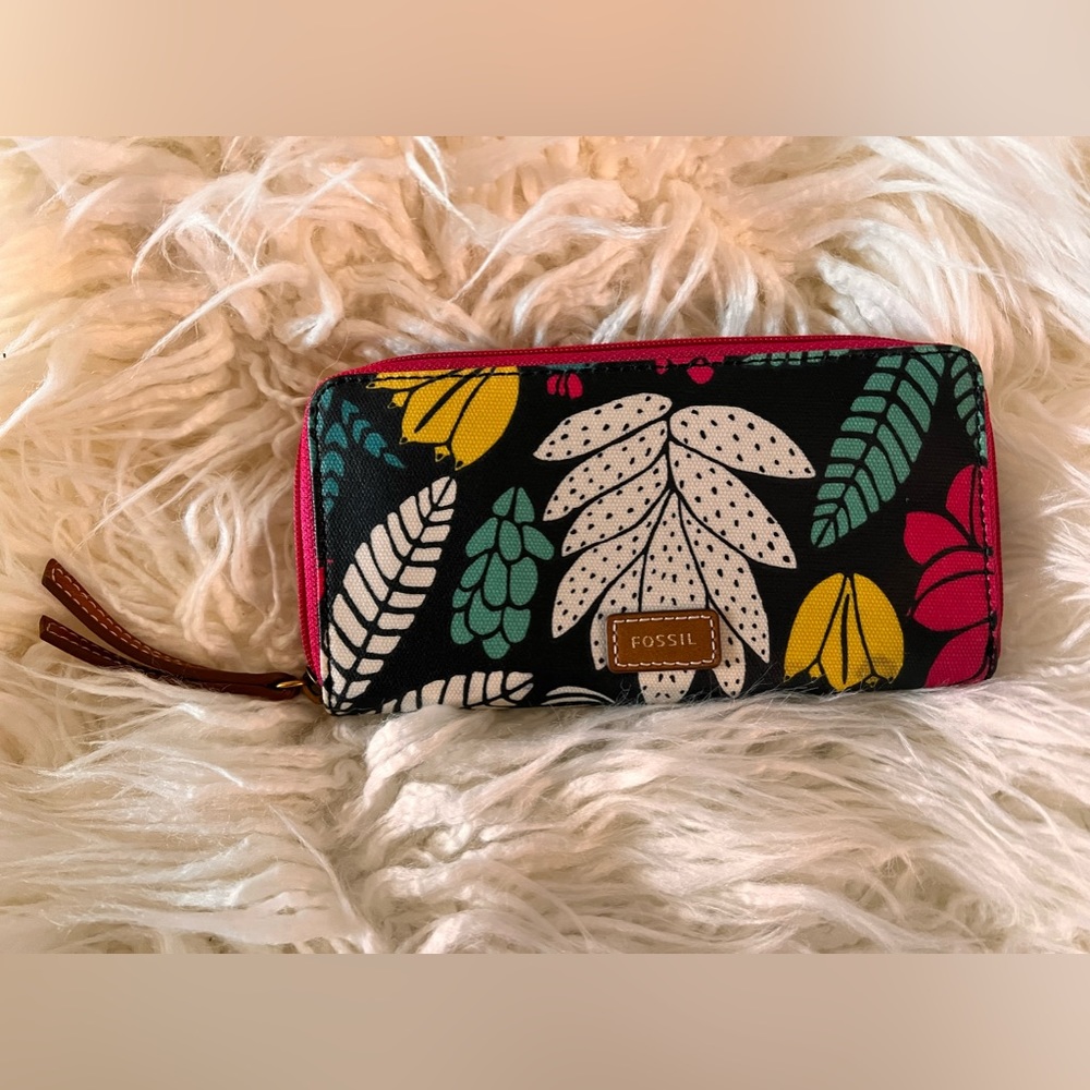 Fossil Wallet